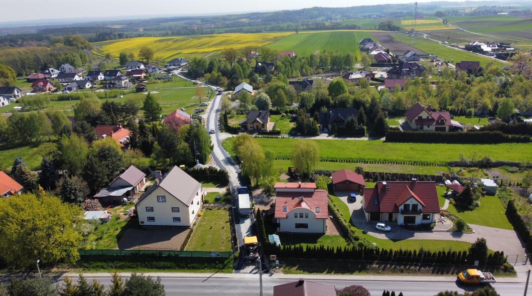 Trwa budowa dróg gminnych na terenie naszej gminy