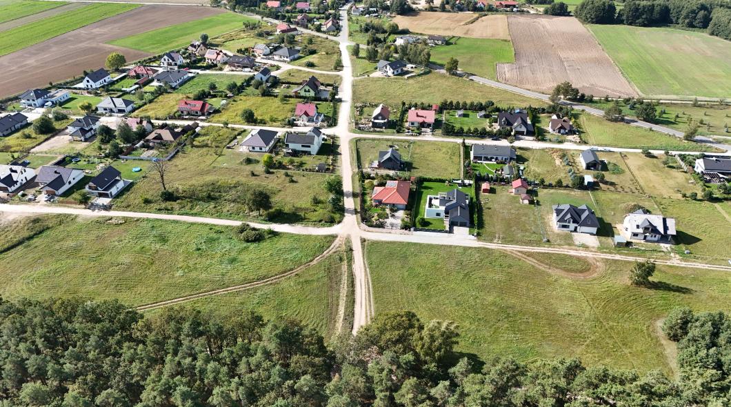 Ul. Moniuszki w Golędzinowie