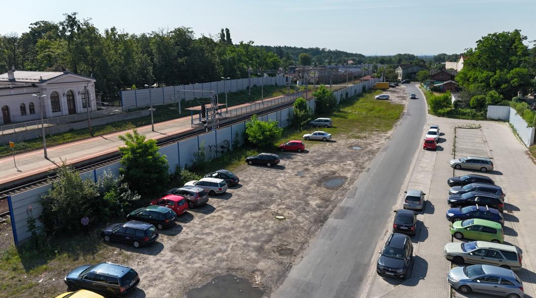 Rozpoczęcie budowy parkingu przy dworcu PKP 