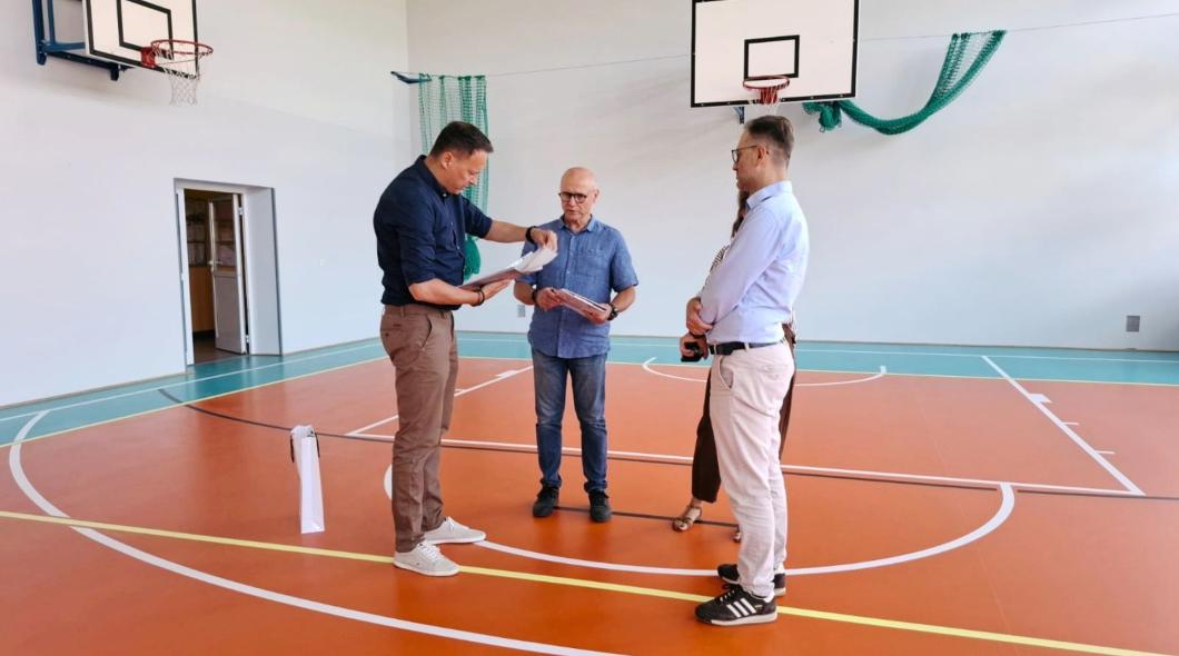 Nowa hala sportowa w Urazie