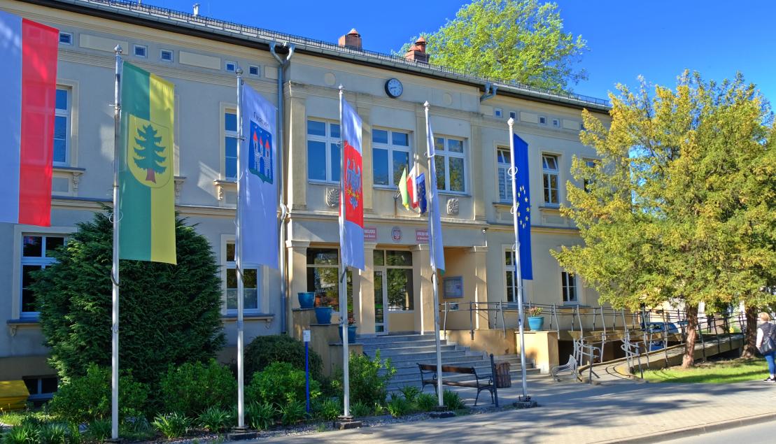 Urząd miejski w Obornikach Śląskich