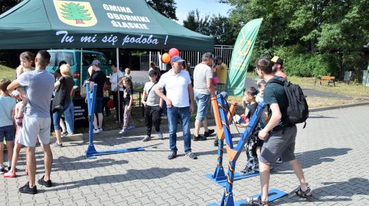Zabawa mieszkańców podczas Obornickiego Dnia Zabawy
