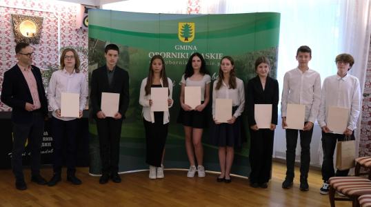 Najlepsi absolwenci szkół podstawowych