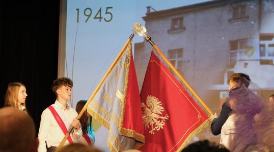 80 lat dwójki