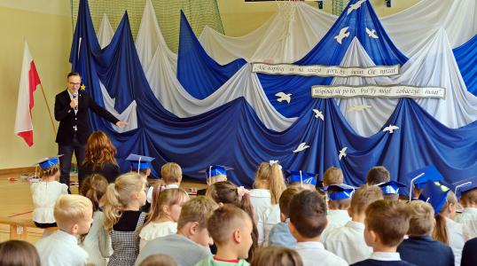 Pasowanie na pierwszoklasistę w Urazie