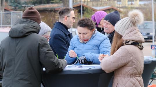 Konsultacje na targowisku